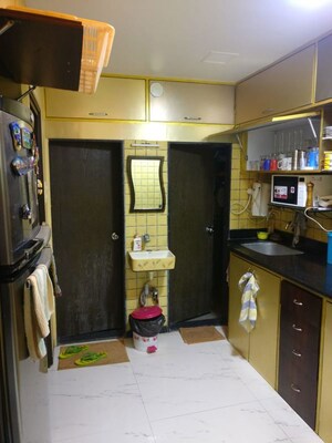 Master Bedroom in 1 BHK Apartment at Sanghvi Evana, Worli – for Rent