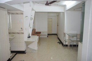 Master Bedroom in 2 BHK Apartment at Shilp Tower, Lower Parel – for Rent