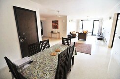 4 BHK + Servant Room Builder Floor For Rent in Gulmohar Park