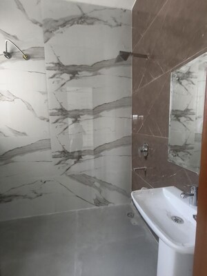 Bathroom in 4 BHK Villa at Kharar Mohali Road – for Sale