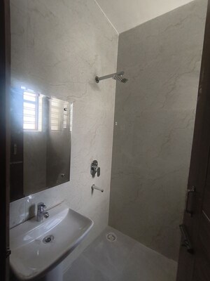 Bathroom in 4 BHK Villa at Kharar Mohali Road – for Sale