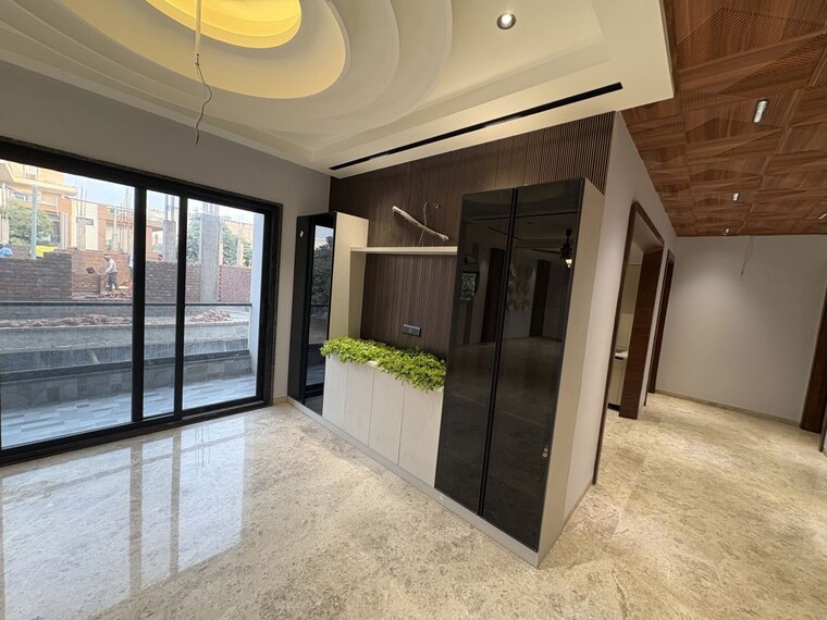 Bedroom, mansha-ellenia 3 Bedroom 4000 Sq.Ft. Builder Floor In Sector 85 Faridabad 10194445