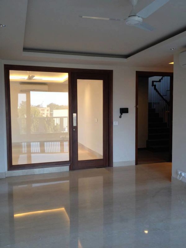 4 BHK + Servant Room Builder Floor For Rent in Safdarjung Development Area
