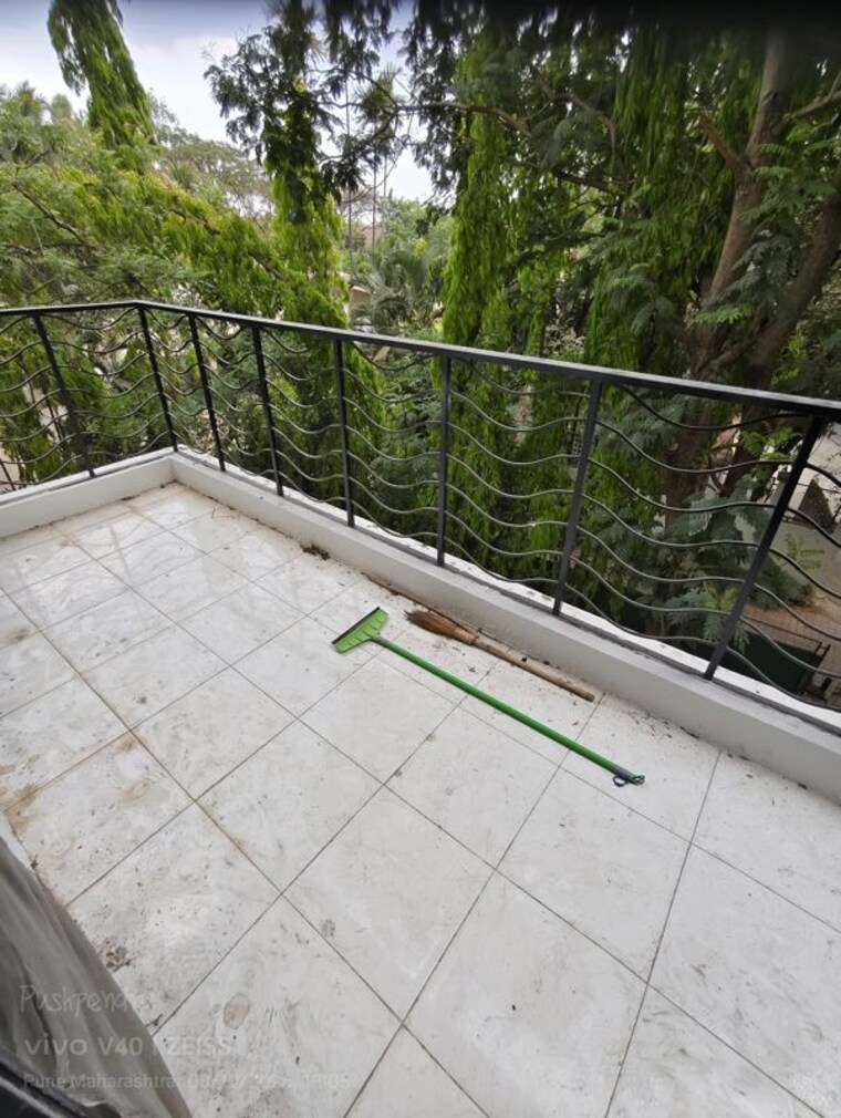 Balcony, anand-park-aundh 3 Bedroom 1400 Sq.Ft. Apartment In Aundh Pune 10194456