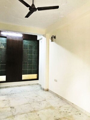 Building Lobby in 3 BHK Builder Floor at Defence Colony – for Rent