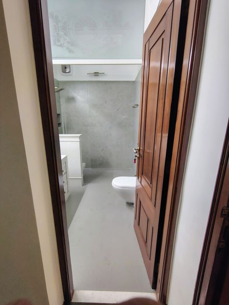 Balcony, worli 3 Bedroom 1300 Sq.Ft. Apartment In Worli Mumbai 10056283