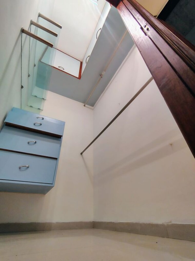 undefined, worli 3 Bedroom 1300 Sq.Ft. Apartment In Worli Mumbai 10056283