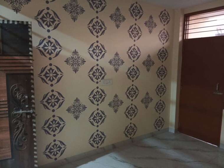 Room, durga vihar 2 Bedroom 650 Sq.Ft. Builder Floor In Durga Vihar Delhi 10194482
