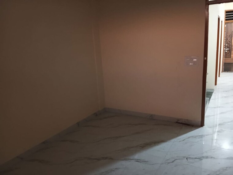 Room, durga vihar 2 Bedroom 650 Sq.Ft. Builder Floor In Durga Vihar Delhi 10194482
