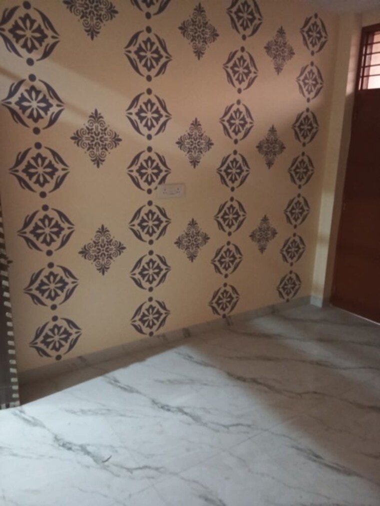 Room, durga vihar 2 Bedroom 650 Sq.Ft. Builder Floor In Durga Vihar Delhi 10194482