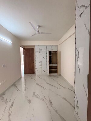 Master Bedroom in 2.5 BHK Builder Floor at Smart World Gems, Sector 89 – for Rent