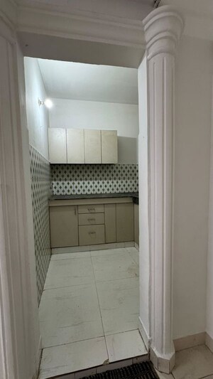 Bathroom in 1 BHK Apartment at Chattarpur – for Rent