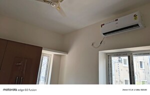 Room in 2 BHK Apartment at Manikonda – for Rent
