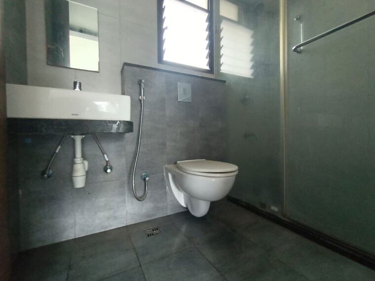 Bathroom, park-express 3 Bedroom 1175 Sq.Ft. Apartment In Baner Pune 10194575