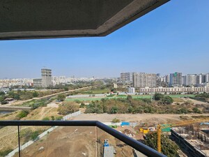 Swimming Pool in 3 BHK Apartment at Avon Vista, Balewadi – for Rent