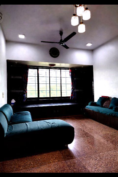 1.5 BHK 700 Sq.Ft. Apartment in Royal Palms