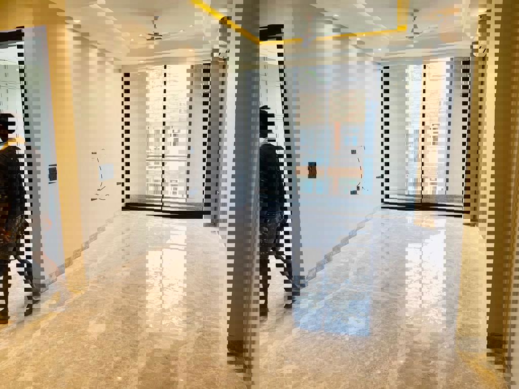 4 BHK + Pooja Room,Servant Room,Study Room,Extra Room 3577 Sq.Ft. Apartment in DLF Privana