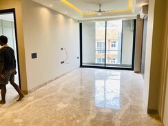 4 BHK + Pooja Room,Servant Room,Study Room,Extra Room Apartment For Sale in DLF Privana