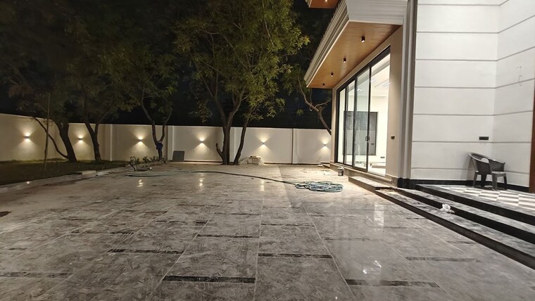 Exterior View, vasant kunj 6+ Bedroom 1125 Sq.Yd. Villa In Vasant Kunj Delhi 10194597