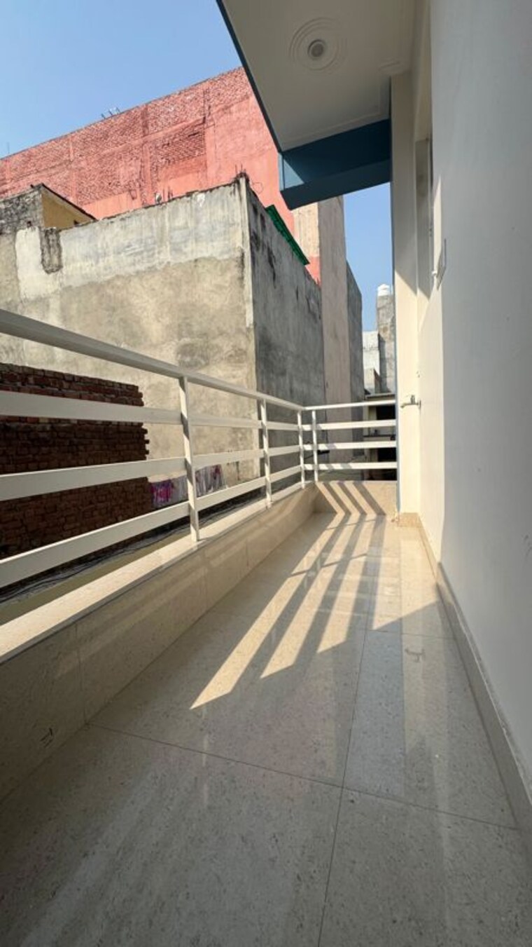 Balcony, palm-residency-chhatarpur 1 Bedroom 500 Sq.Ft. Builder Floor In Chattarpur Delhi 10194598