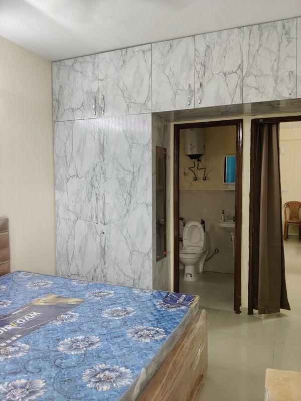 2 BHK 699 Sq.Ft. Apartment in Pyramid Midtown