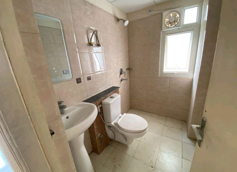 Bathroom, wave-executive-floors 2 Bedroom 900 Sq.Ft. Builder Floor In Wave City Ghaziabad 10194605