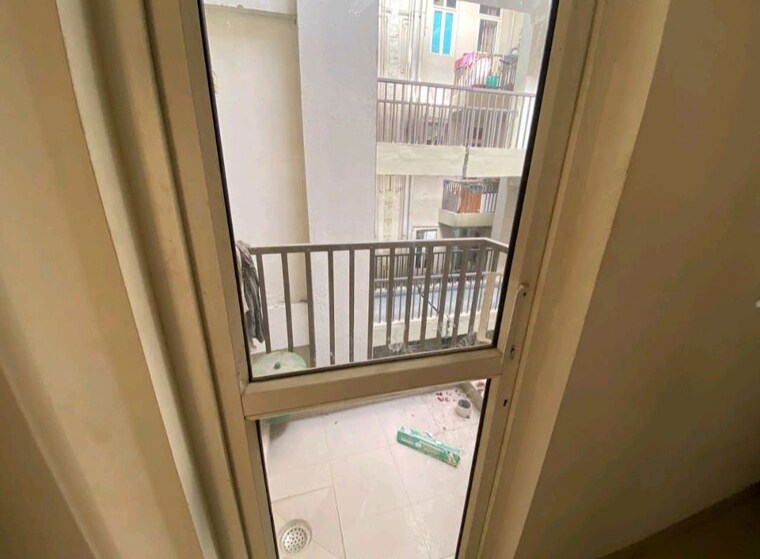 Balcony, wave-executive-floors 2 Bedroom 900 Sq.Ft. Builder Floor In Wave City Ghaziabad 10194605