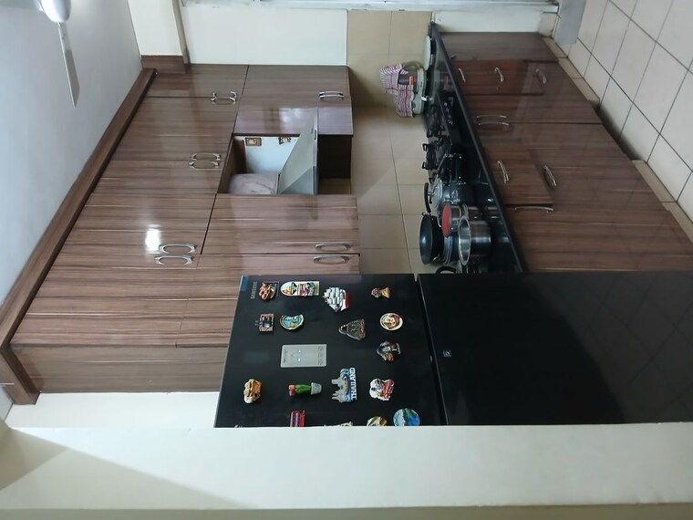 Kitchen, unitech-uniworld-gardens 2 Bedroom 2000 Sq.Ft. Apartment In Sector 47 Gurgaon 10194619