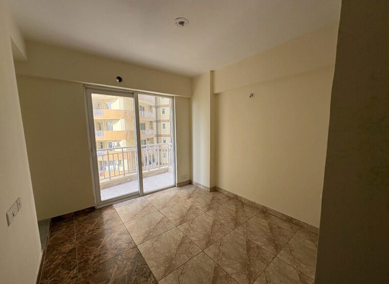 Bedroom, rise-organic-homes 3 Bedroom 1496 Sq.Ft. Apartment In Mahurali Ghaziabad 10194616