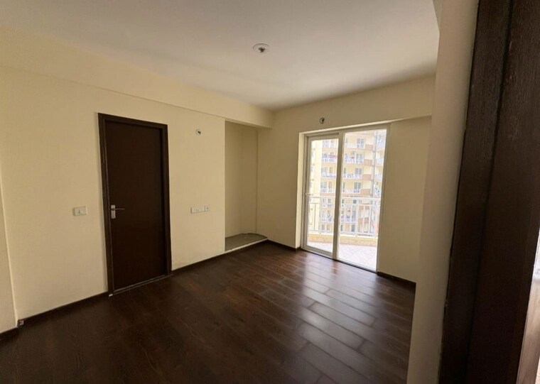 Master Bedroom, rise-organic-homes 3 Bedroom 1496 Sq.Ft. Apartment In Mahurali Ghaziabad 10194616