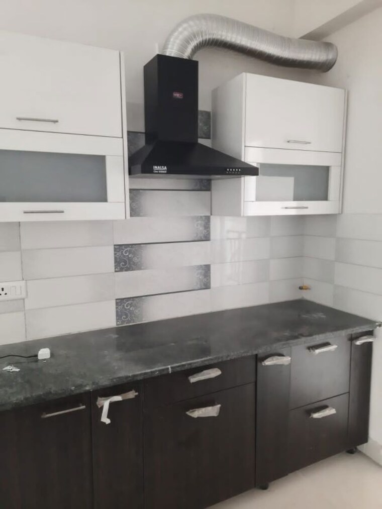 Kitchen, radicon-vedantam 3 Bedroom 1227 Sq.Ft. Apartment In Sector 16c Greater Noida Greater Noida 10194624