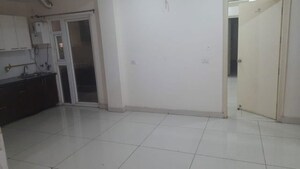 Room in 4 BHK Apartment at Gaur City 2 - 11th Avenue, Sector 16c Greater Noida – for Sale