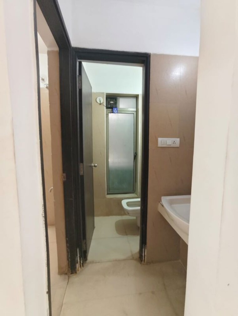 Room, lodha-splendora 1 Bedroom 450 Sq.Ft. Apartment In Ghodbunder Road Thane 10194645