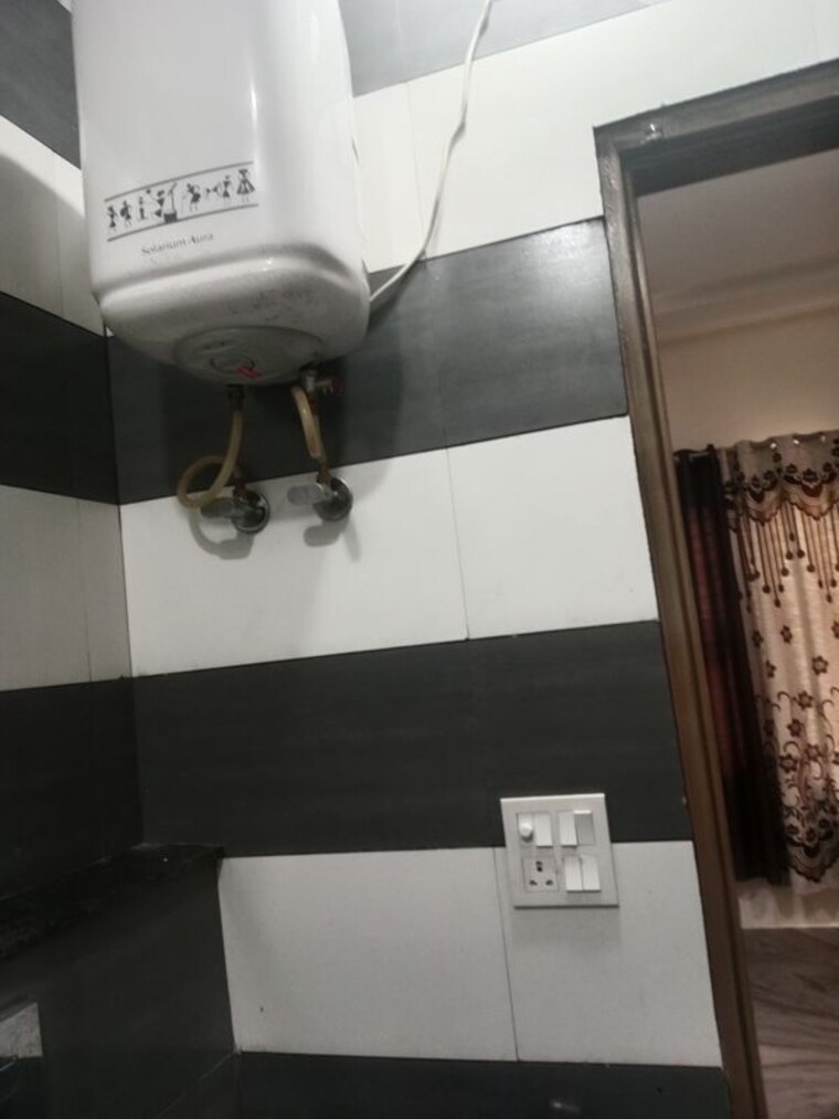 Other, sector 18 1.5 Bedroom 810 Sq.Ft. Builder Floor In Sector 18 Panipat 10194730