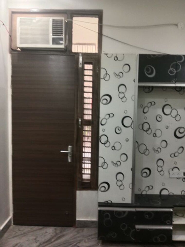 Room, sector 18 1.5 Bedroom 810 Sq.Ft. Builder Floor In Sector 18 Panipat 10194730