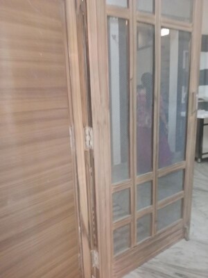  1.5 BHK Builder Floor at Sector 18 – for Rent