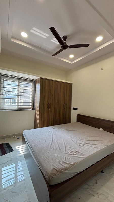 1 BHK + Servant Room Apartment For Rent in Sree Nilayam Kondapur