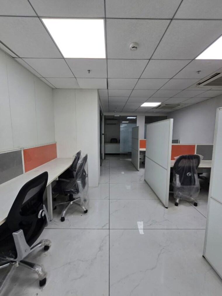 Team Area, rupa-solitaire Commercial Office Space 5319 Sq.Ft. In Kopar Khairane Navi Mumbai 10194756