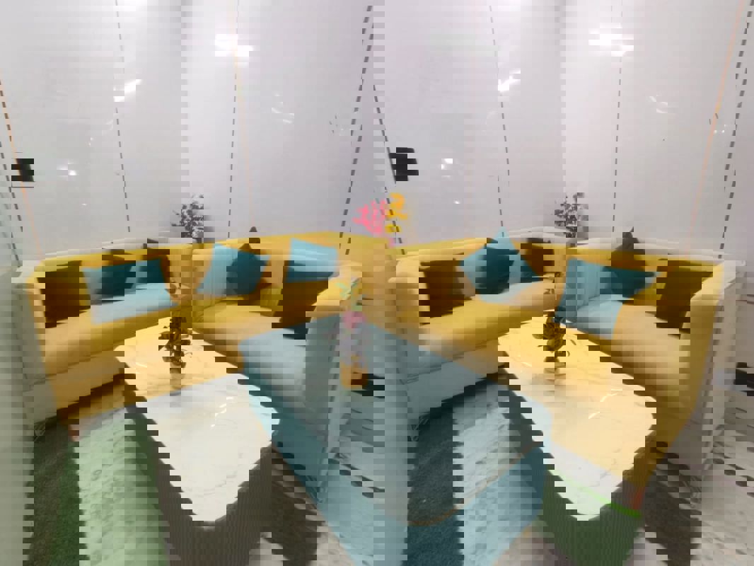 2 BHK + Servant Room 1688 Sq.Ft. Apartment in Unitech Ivory Towers