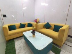 2 BHK + Servant Room Apartment For Rent in Unitech Ivory Towers
