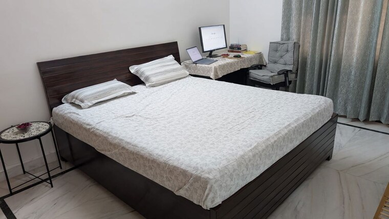 Bedroom, surendra-sps-homes 2 Bedroom 1200 Sq.Ft. Builder Floor In Sector 30 Gurgaon 10194795