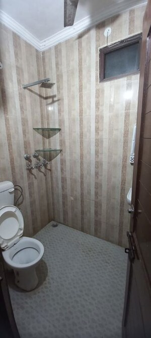 Bathroom in 2 BHK Builder Floor at Surendra SPS Homes, Sector 30 – for Rent