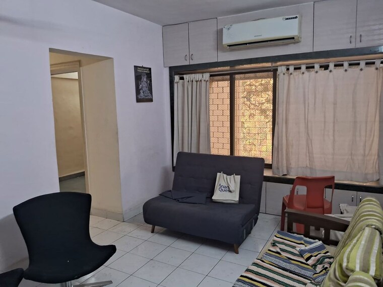 Living Room, chandiwala-complex 2 Bedroom 800 Sq.Ft. Apartment In Ganeshwadi Thane 10194824