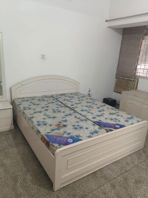 2 BHK Apartment For Rent in Vasant Kunj