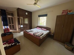 Bedroom in 5 BHK Villa at Achievers Mall, Sector 49 – for Sale
