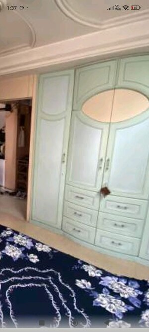 Master Bedroom in 4 BHK Apartment at Mazgaon – for Sale