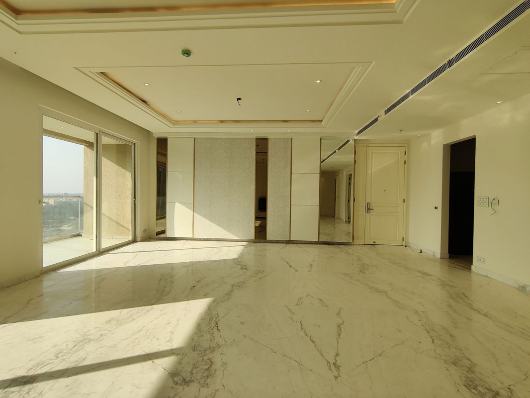 3 BHK + Servant Room 3114 Sq.Ft. Apartment in Bhartiya City Leela Residences