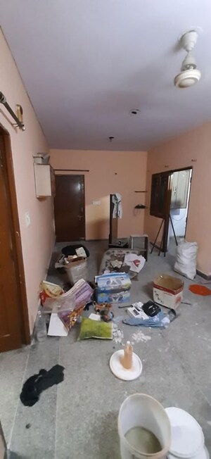 Living Room in 1 BHK Apartment at Sector 16 – for Sale