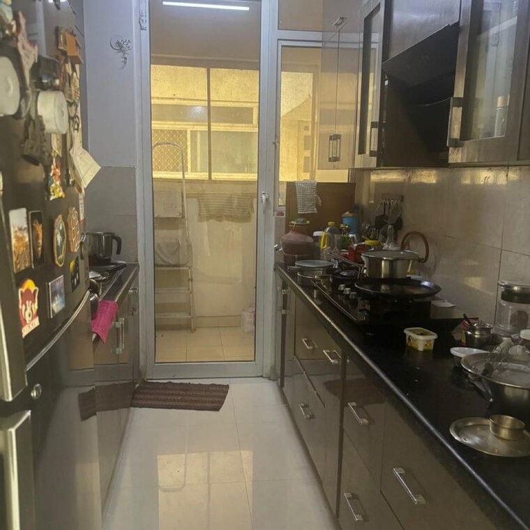 Kitchen, mahagun-mirabella-highrise 3 Bedroom 1051 Sq.Ft. Apartment In Sector 79 Noida 10195004