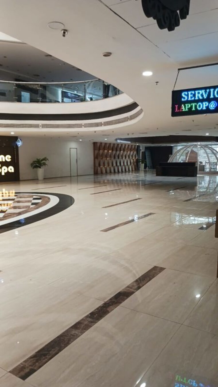  Parking, neptune-eastern-business-district Commercial Office Space 300 Sq.Ft. In Bhandup West Mumbai 10195006